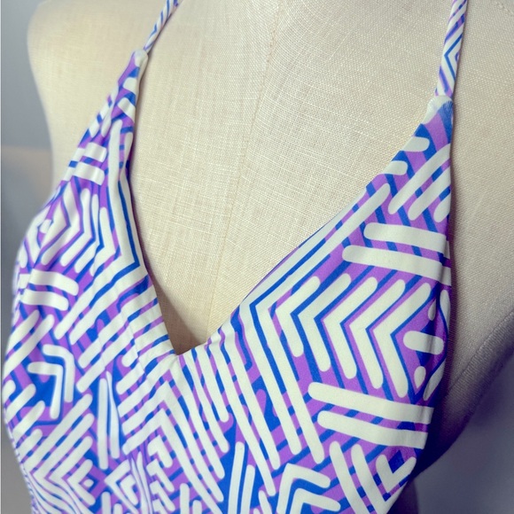 Red Carter Swimsuit- New w/out tags Size Xs fit - Picture 2 of 3